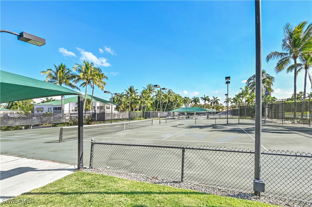455 Cove Tower Unit 903, Naples, FL 34110
