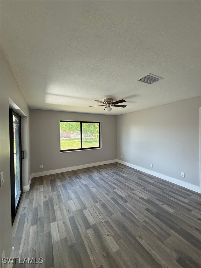 1219 25th, Cape Coral, FL 33904