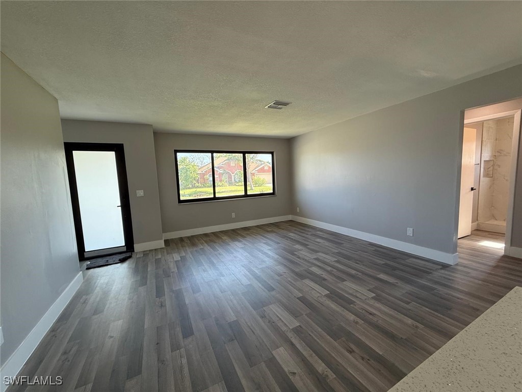 1219 25th, Cape Coral, FL 33904