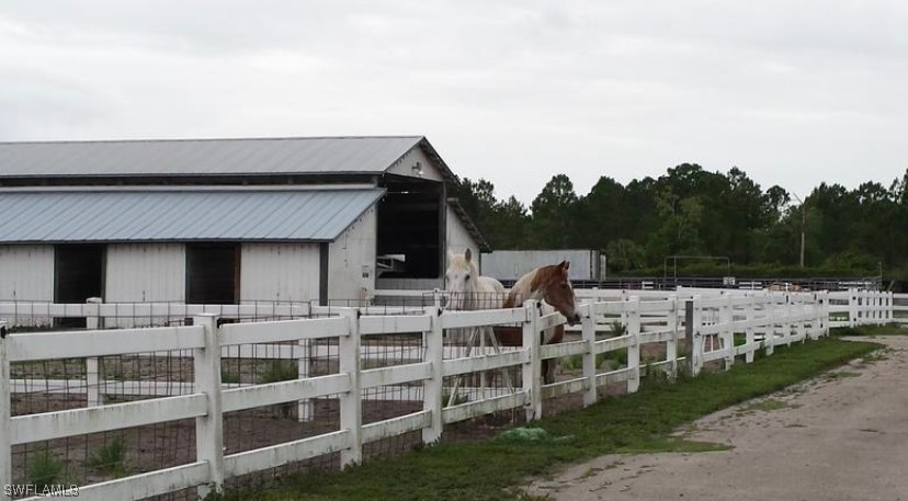 2400 Oil Well, Naples, FL 34120