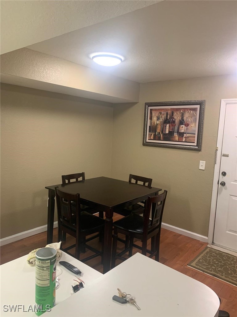 DiningArea