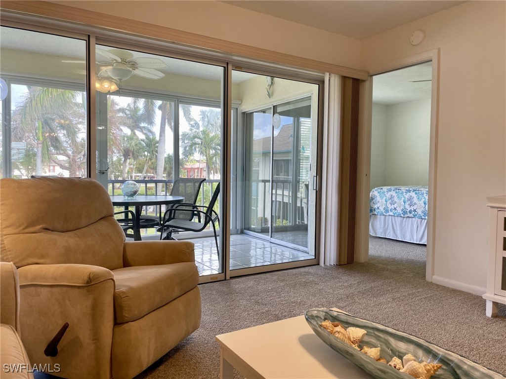 325 Charlemagne Unit B208, Naples, FL 34112