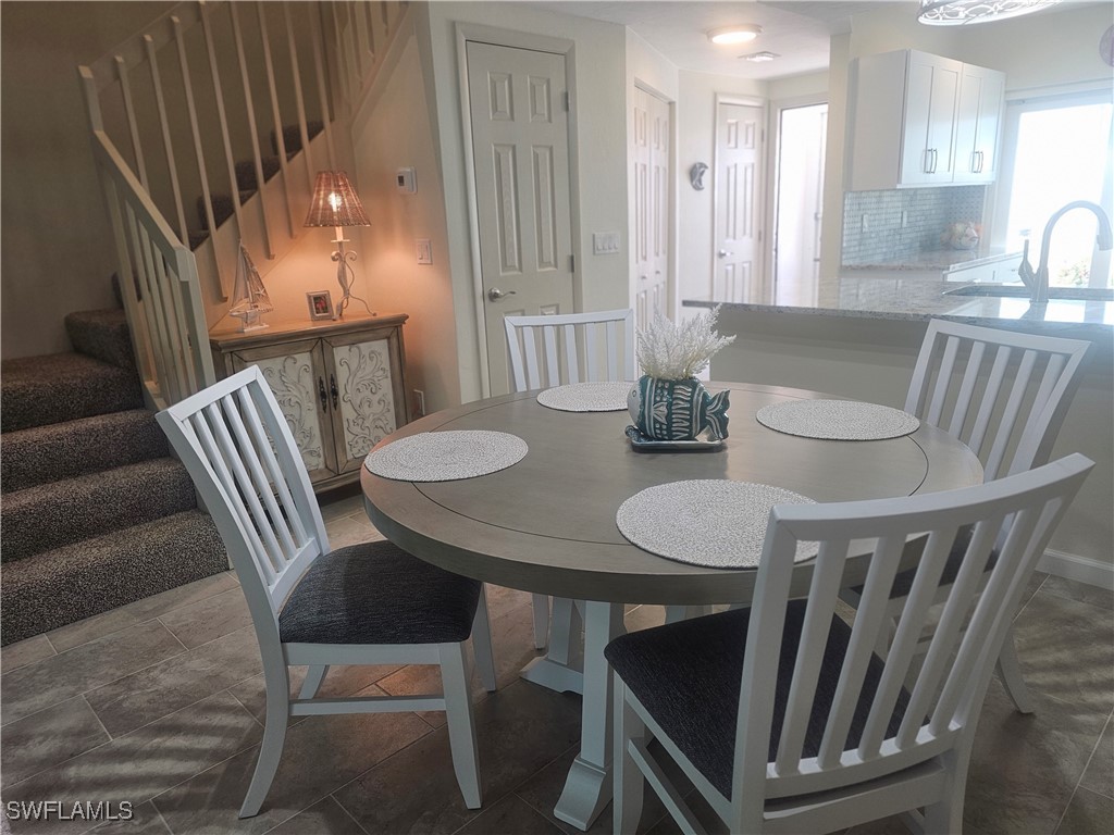 DiningArea
