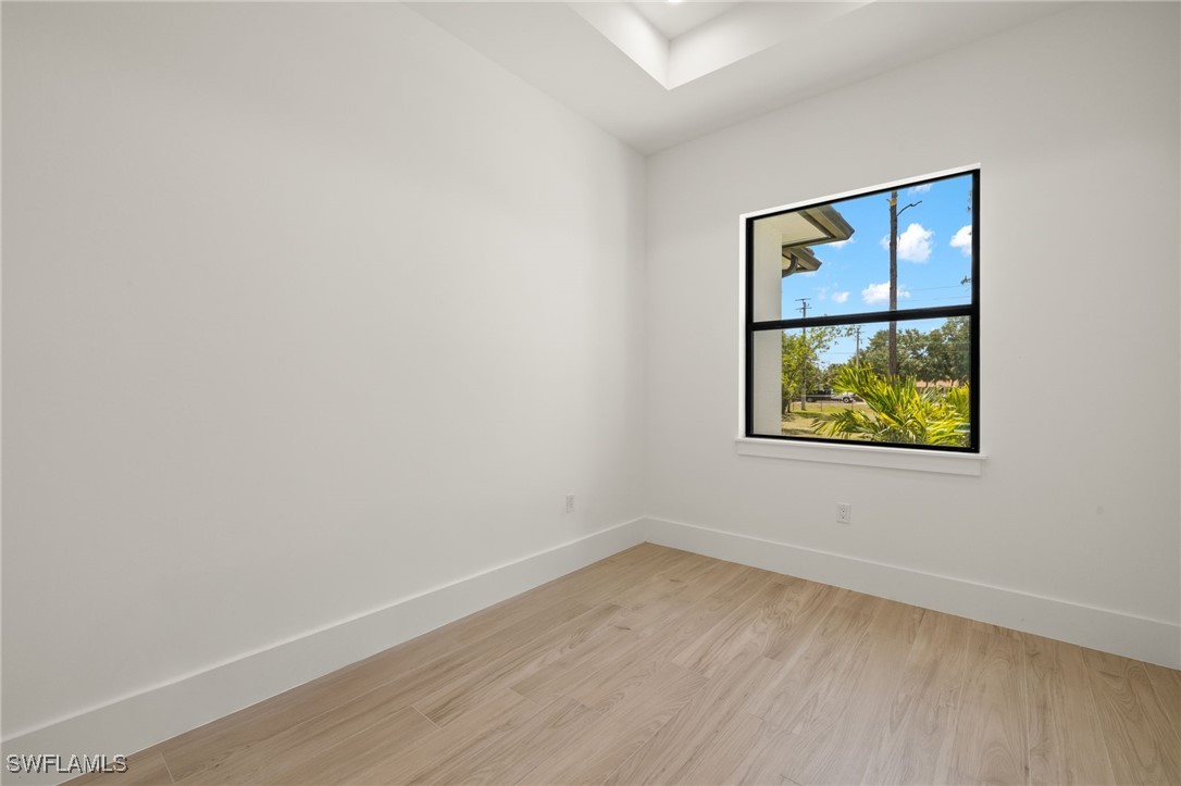 1587 Golden Gate, Naples, FL 34120