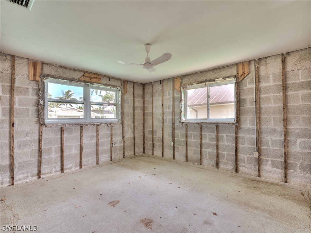 230 Randy, Fort Myers Beach, FL 33931