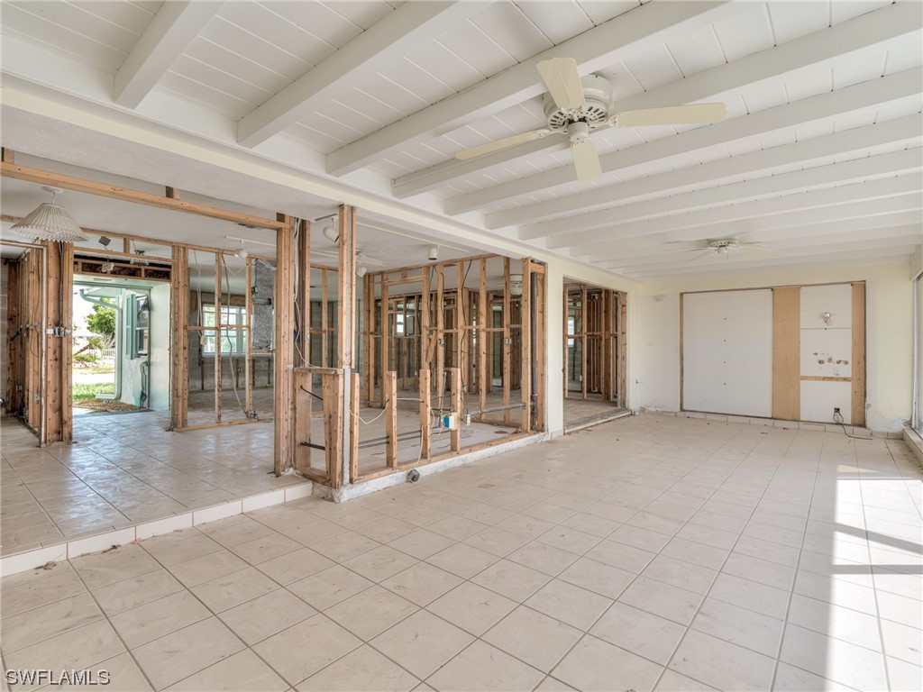 230 Randy, Fort Myers Beach, FL 33931