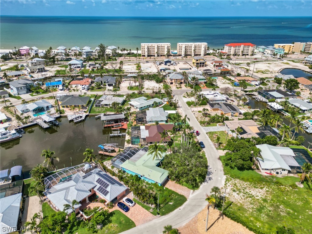 230 Randy, Fort Myers Beach, FL 33931