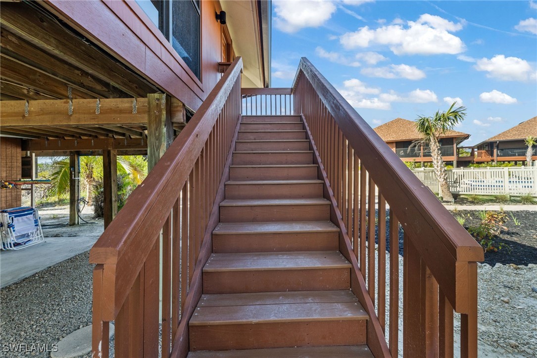 1811 Olde Middle Gulf Unit 10, Sanibel, FL 33957