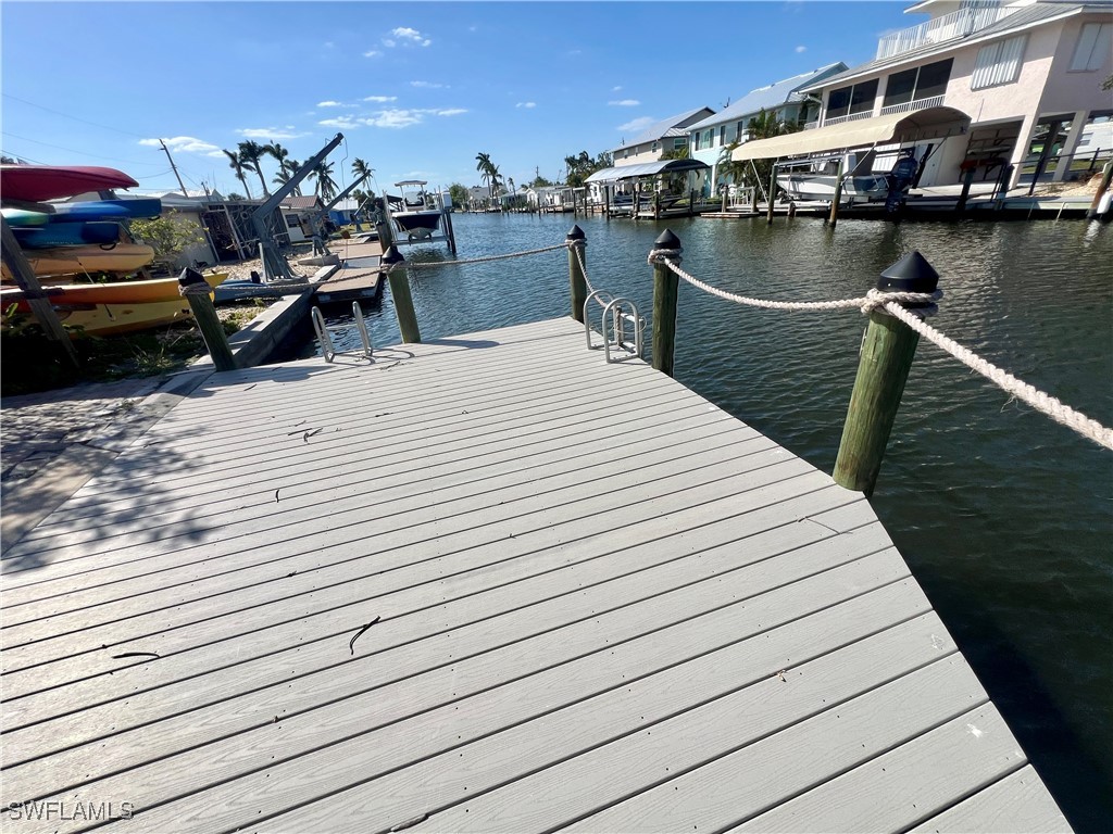 Dock