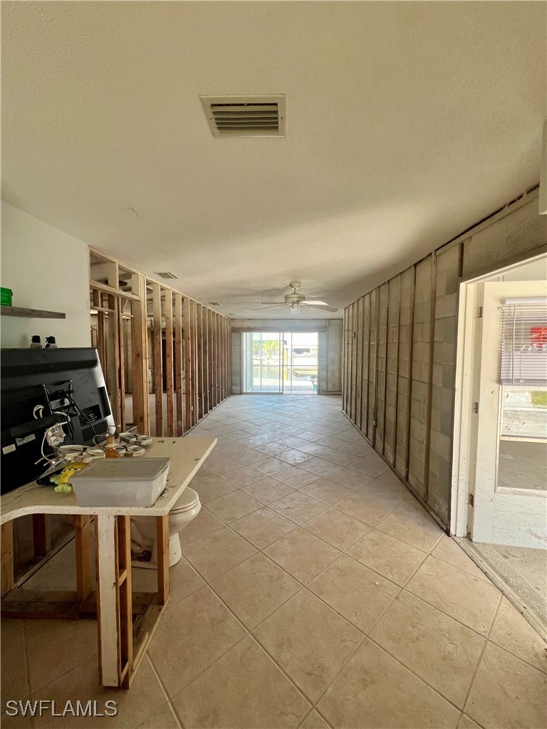 11476 May, Matlacha, FL 33993