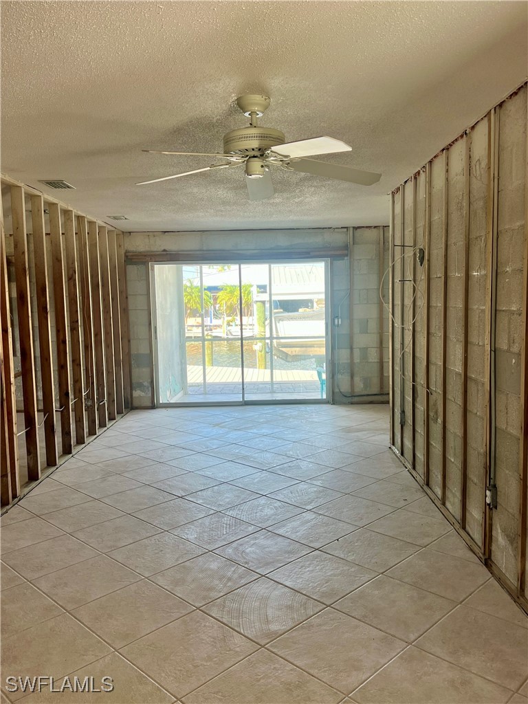 11476 May, Matlacha, FL 33993