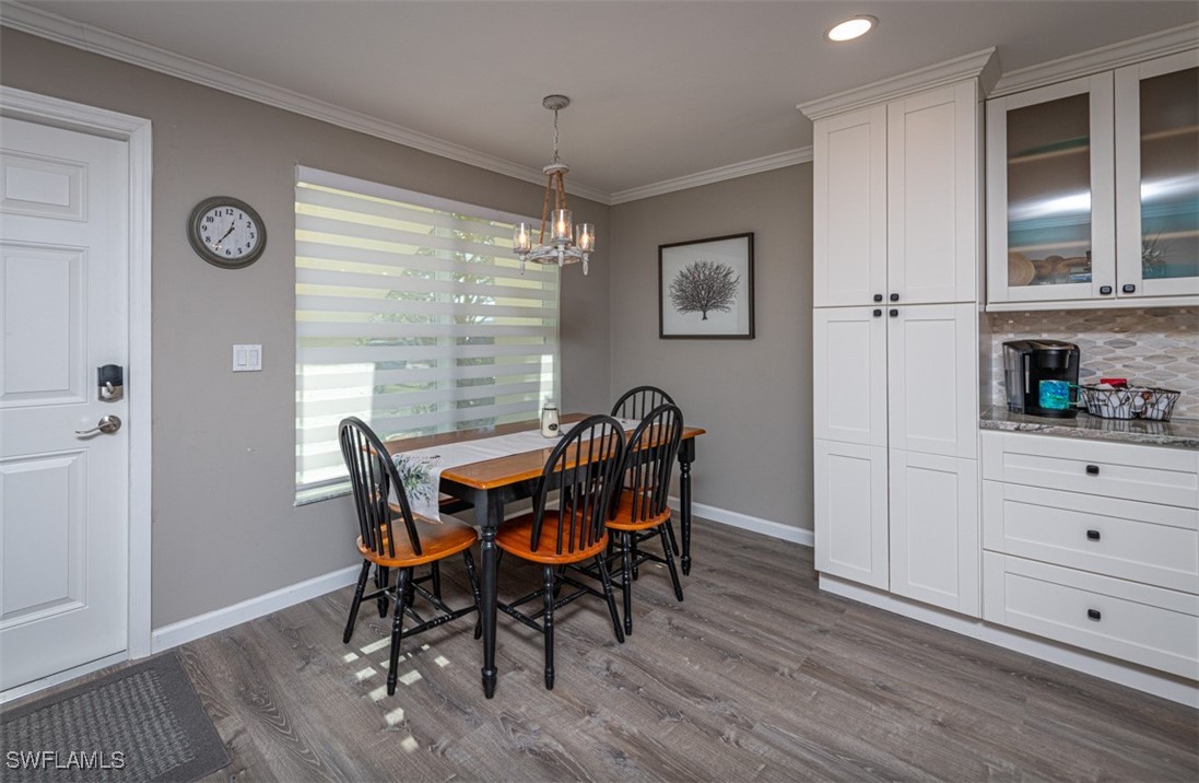 DiningArea