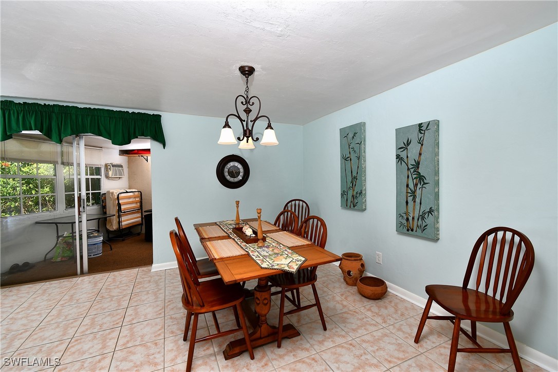 DiningArea