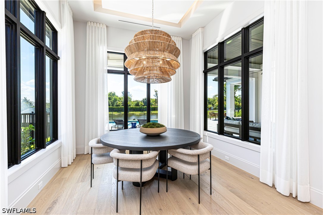 DiningArea