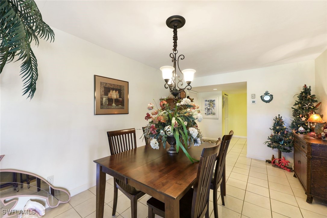 DiningArea