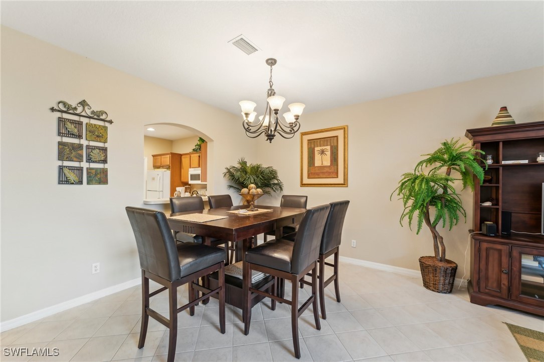 DiningArea