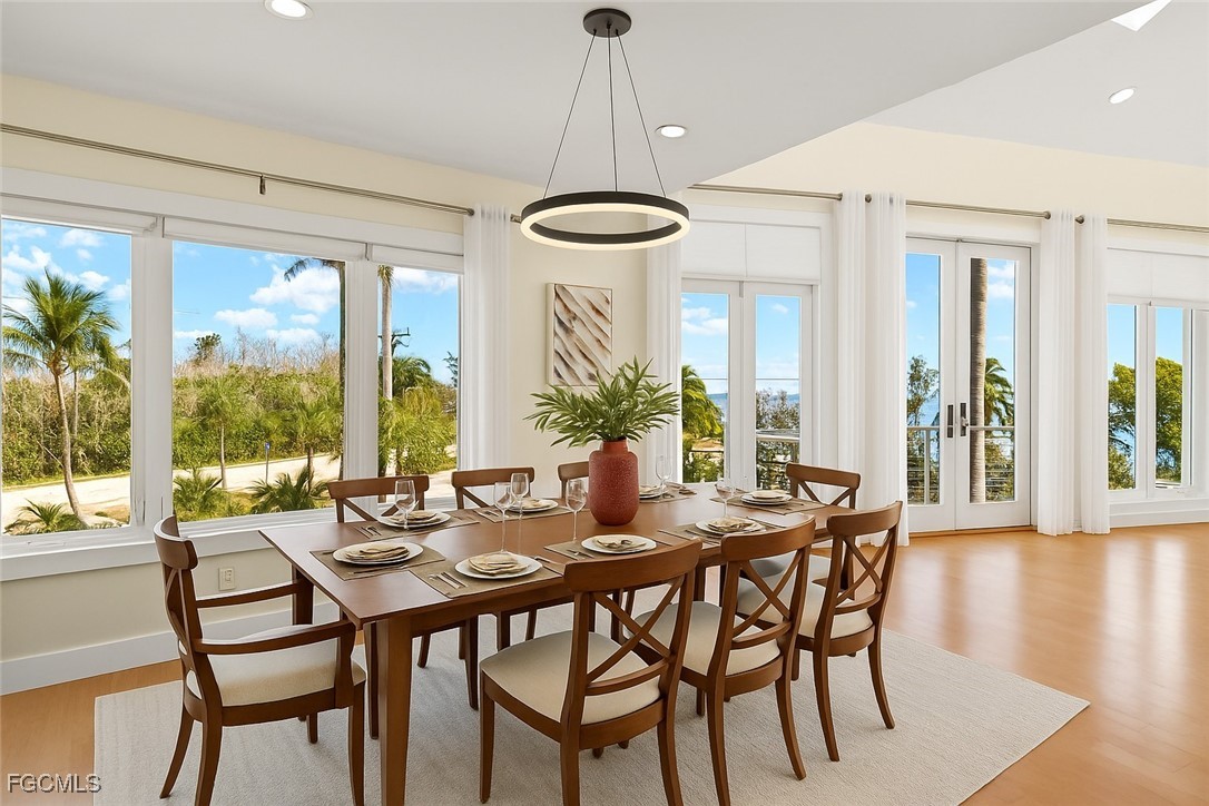 DiningArea