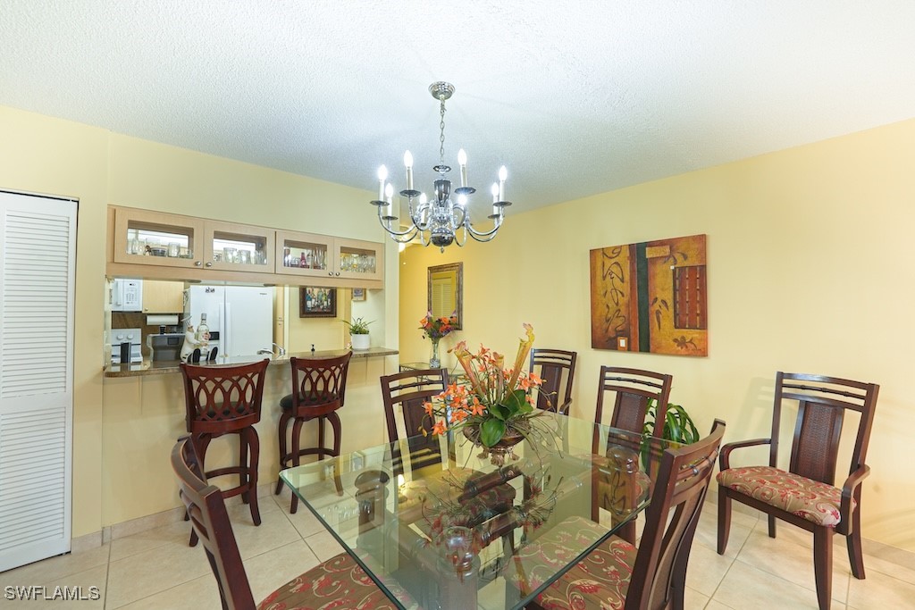 DiningArea