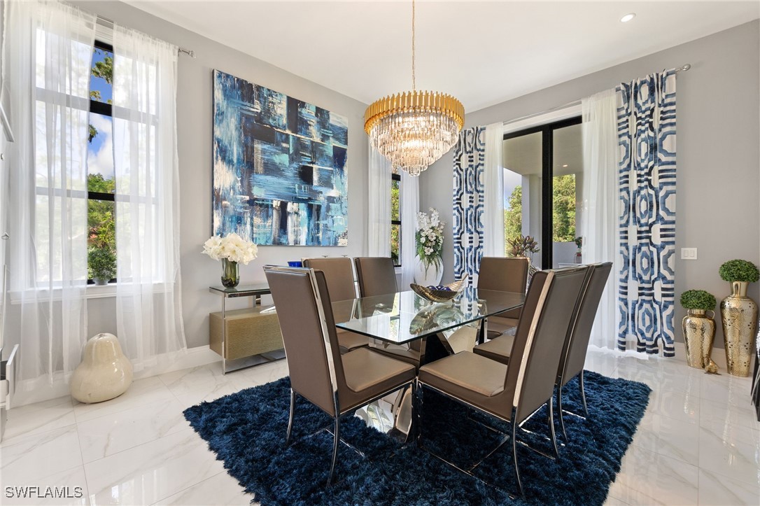 DiningRoom