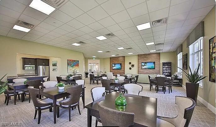 DiningArea