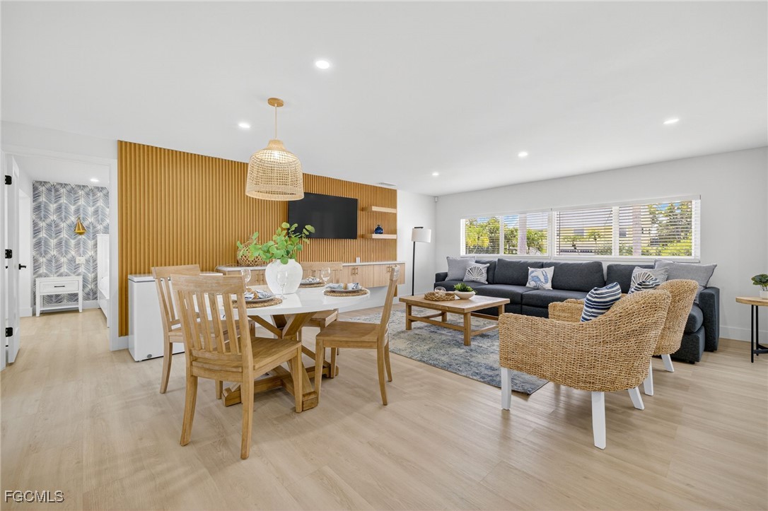 DiningArea