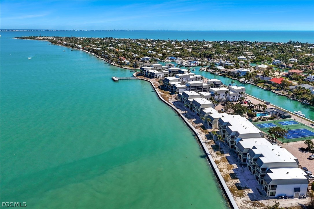 760 Sextant Unit 321, Sanibel, FL 33957