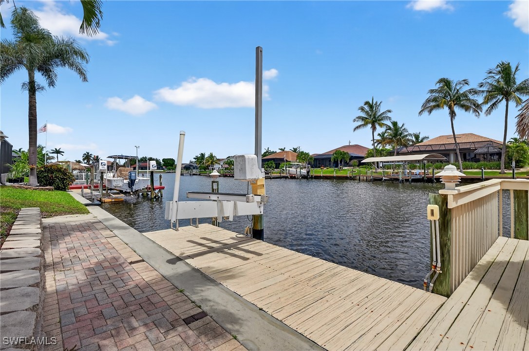 Dock