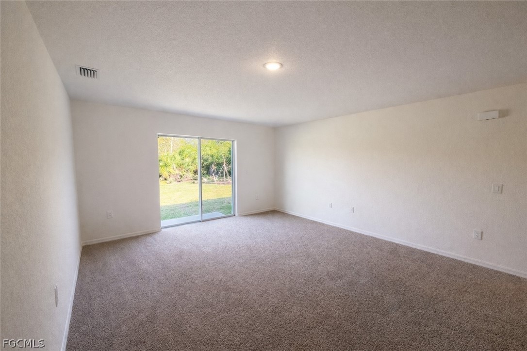 2625 7th, Cape Coral, FL 33909