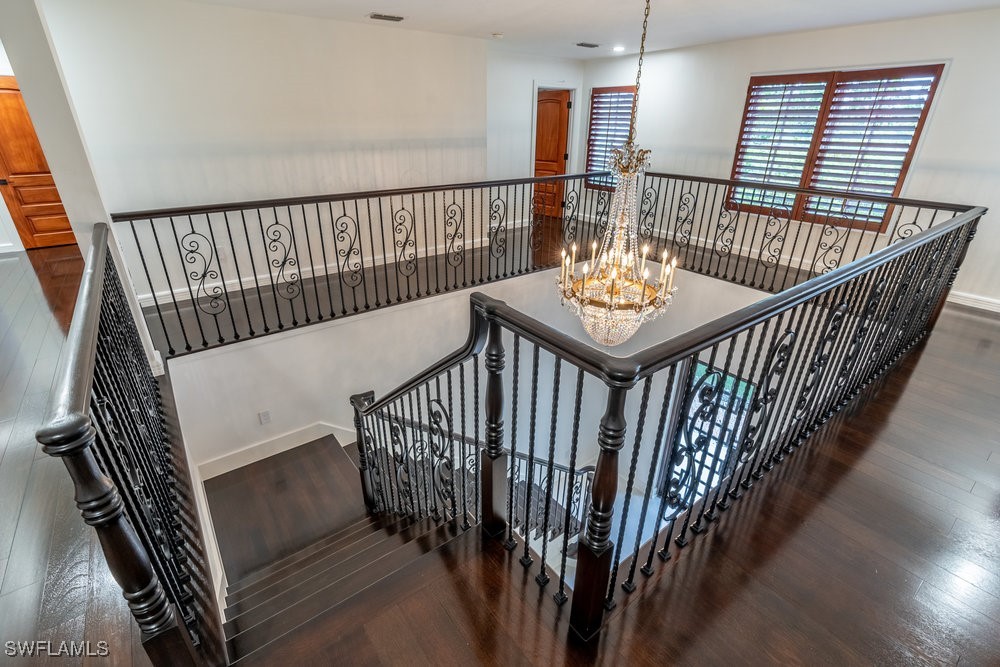 1160 8th, Naples, FL 34102