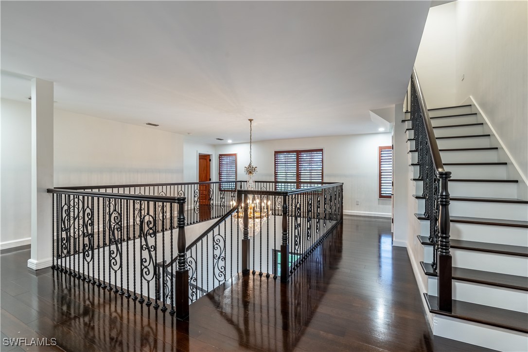 1160 8th, Naples, FL 34102