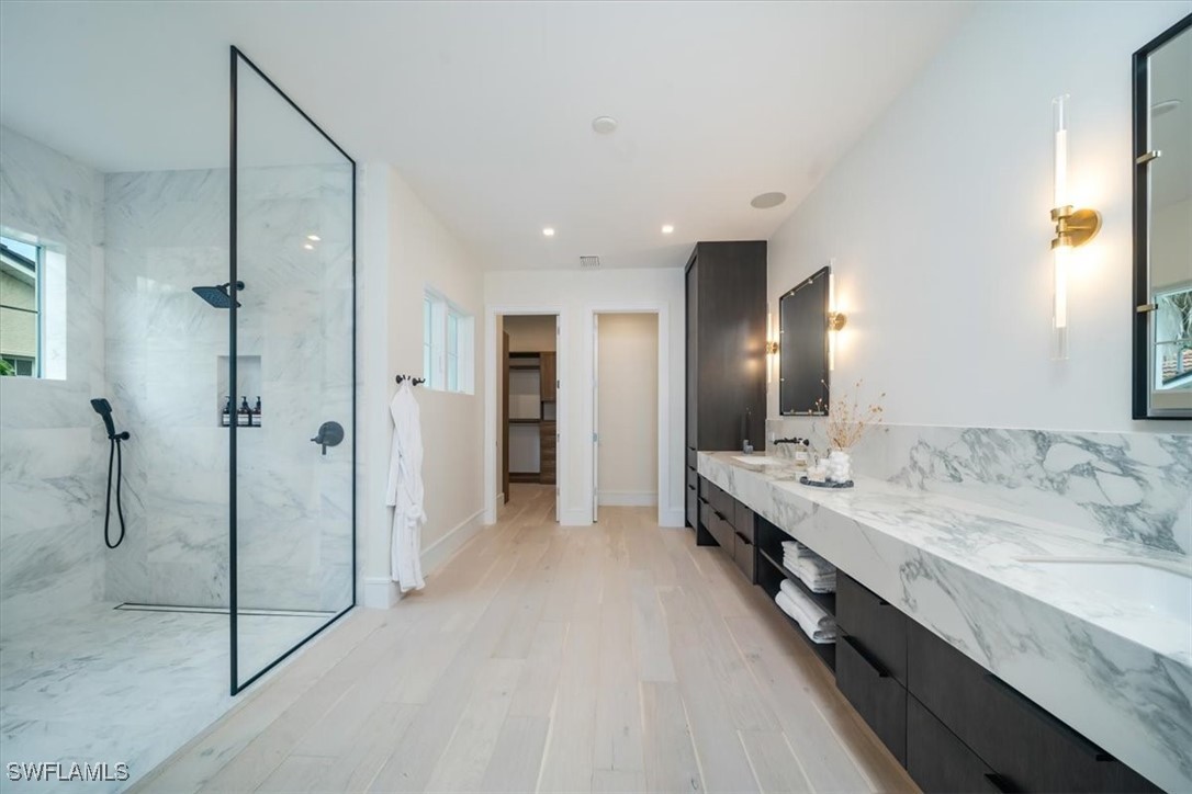 1645 Bonita, Naples, FL 34102