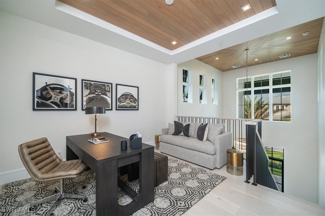 1645 Bonita, Naples, FL 34102