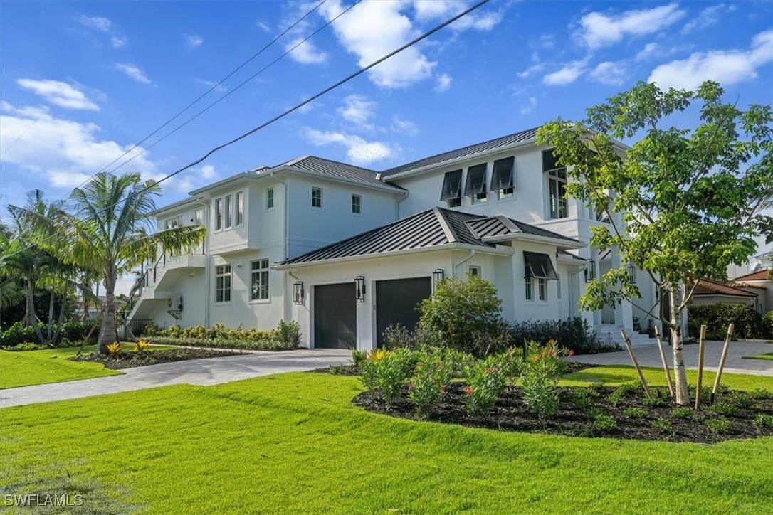 1645 Bonita, Naples, FL 34102