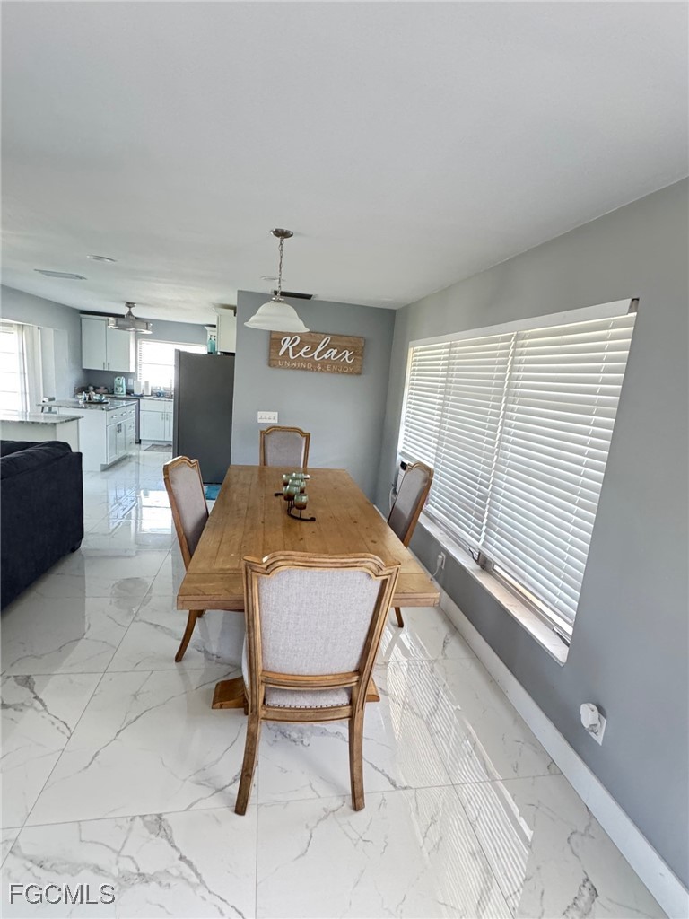 DiningArea
