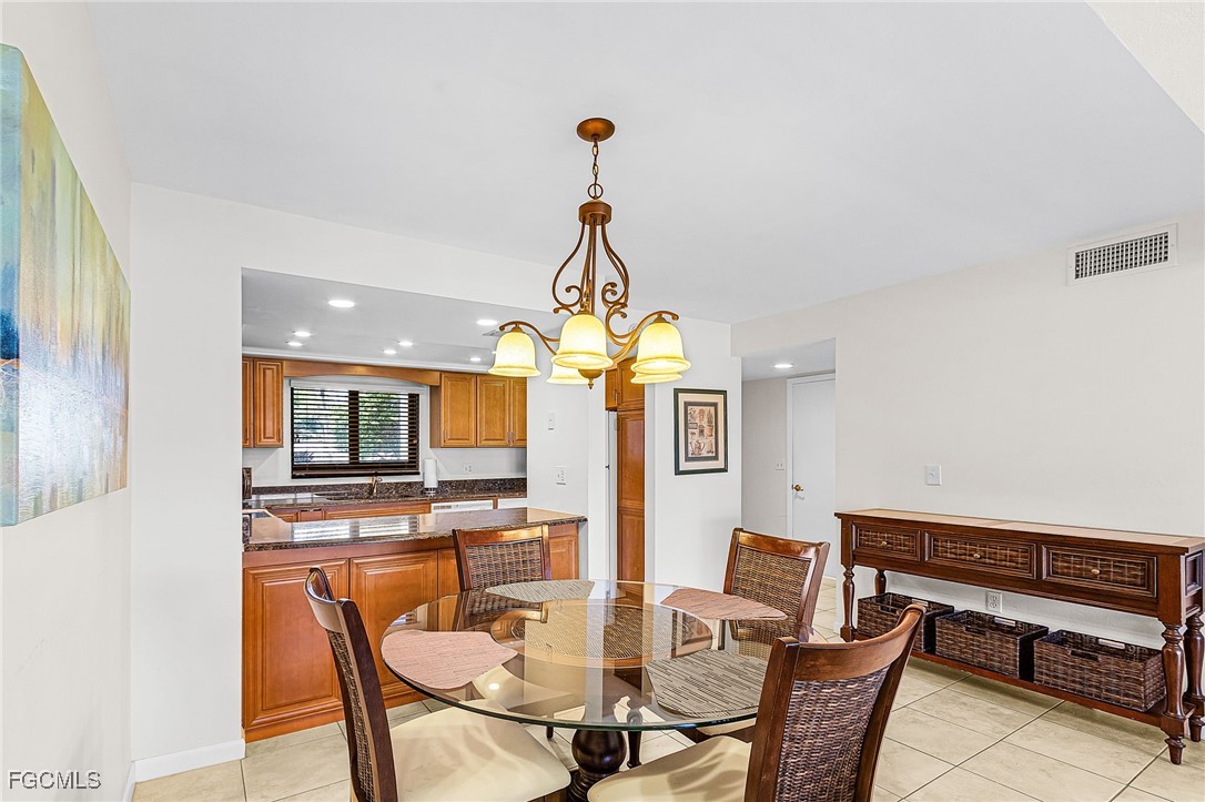 DiningArea