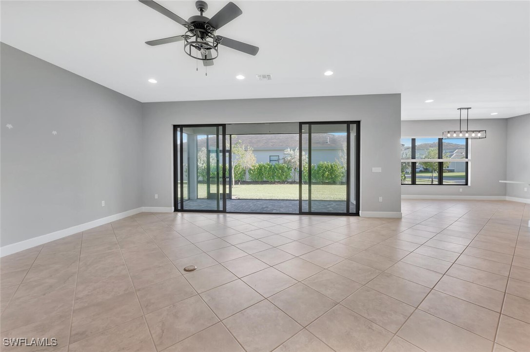 12260 Red Pine, Estero, FL 33928