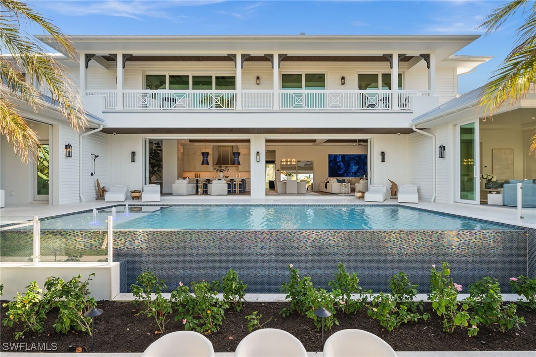 506 Neapolitan, Naples, FL 34103
