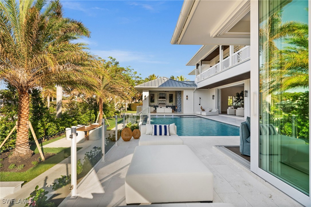 506 Neapolitan, Naples, FL 34103