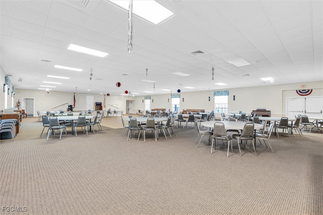 DiningArea