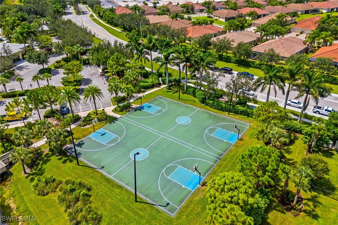 2667 Blossom, Naples, FL 34120