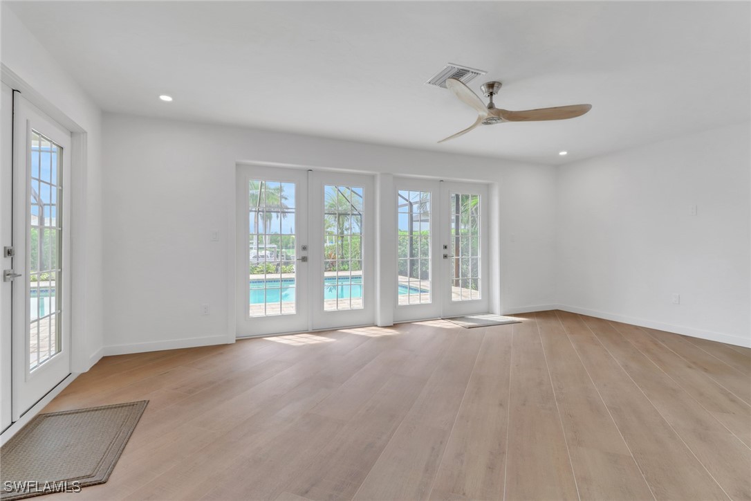 2105 Sheepshead, Naples, FL 34102