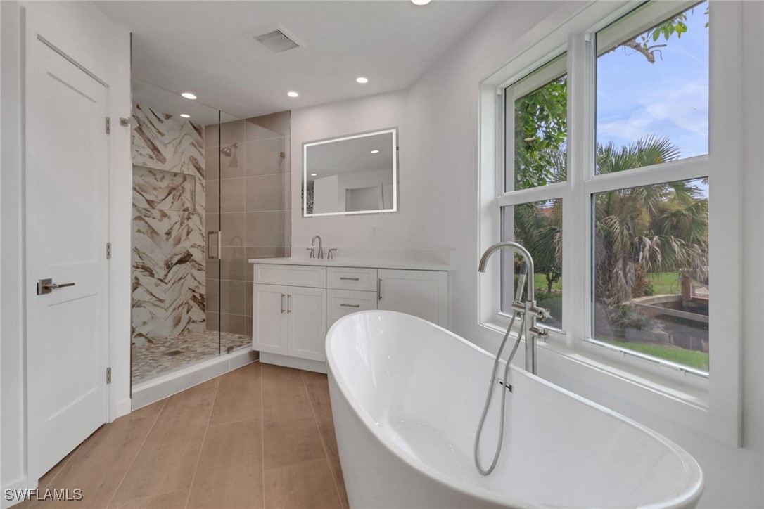 2105 Sheepshead, Naples, FL 34102