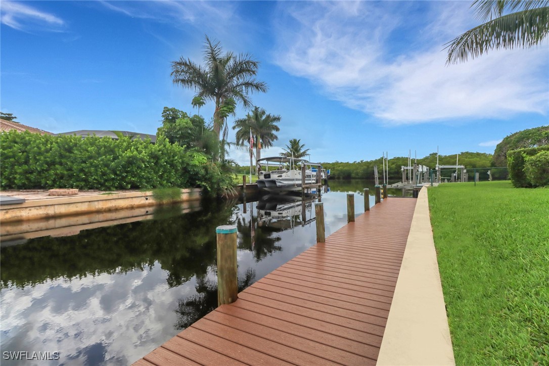 Dock