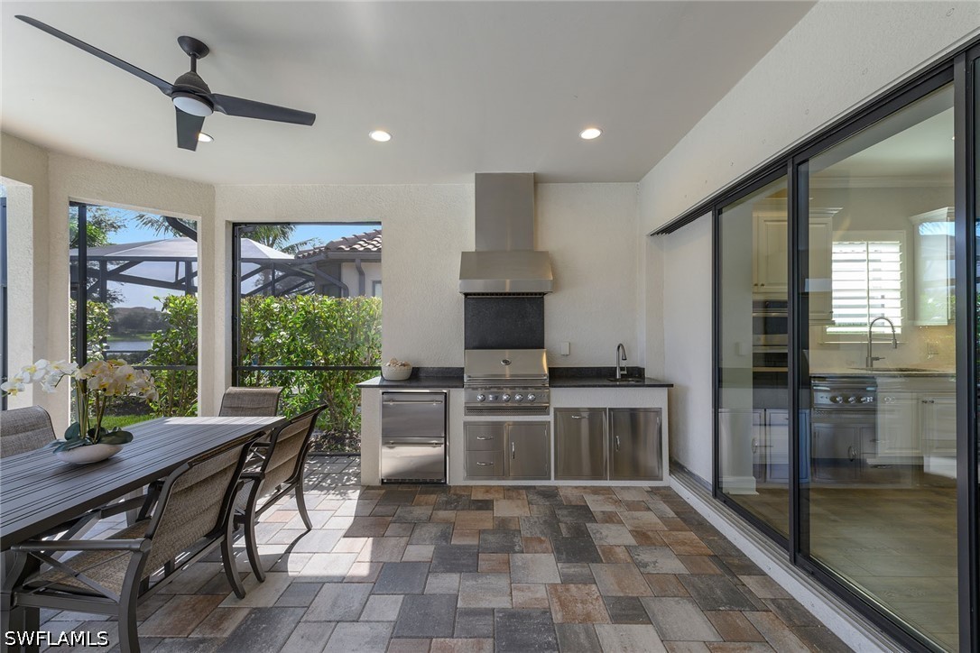 3317 Belon, Naples, FL 34114