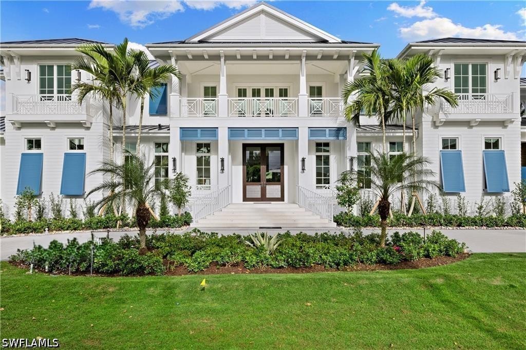 2131 Marina, Naples, FL 34102
