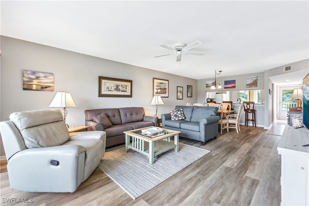 1001 Eastham Unit C-206, Naples, FL 34104