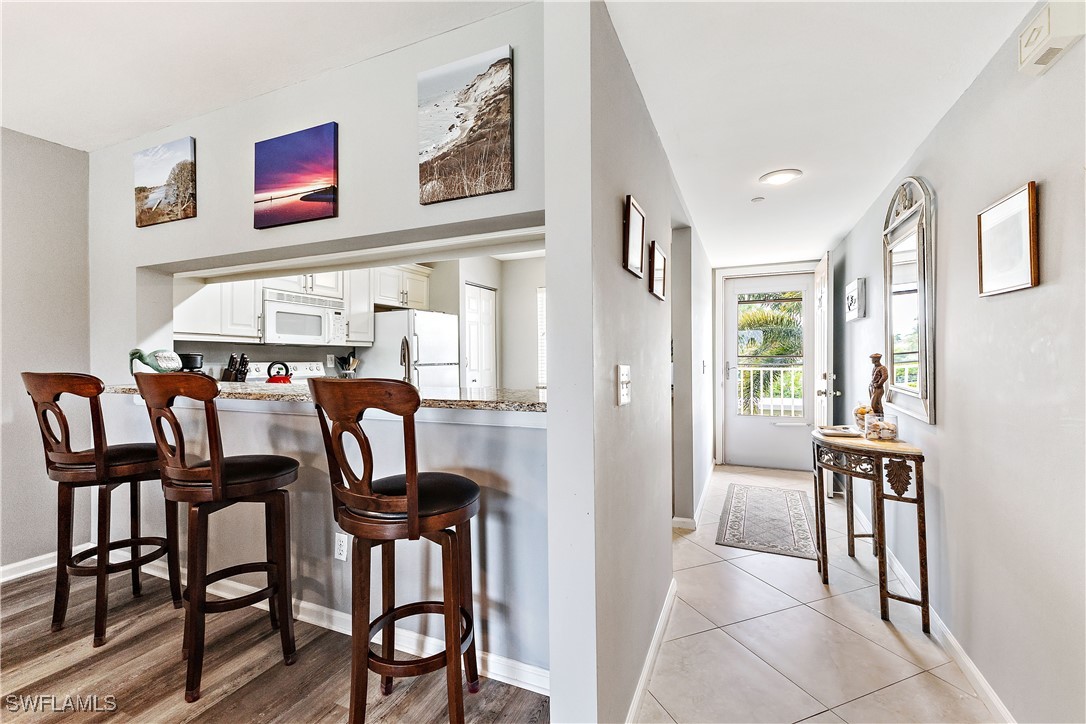 1001 Eastham Unit C-206, Naples, FL 34104