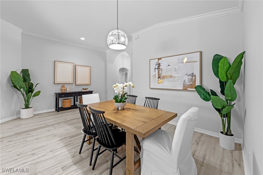 DiningArea