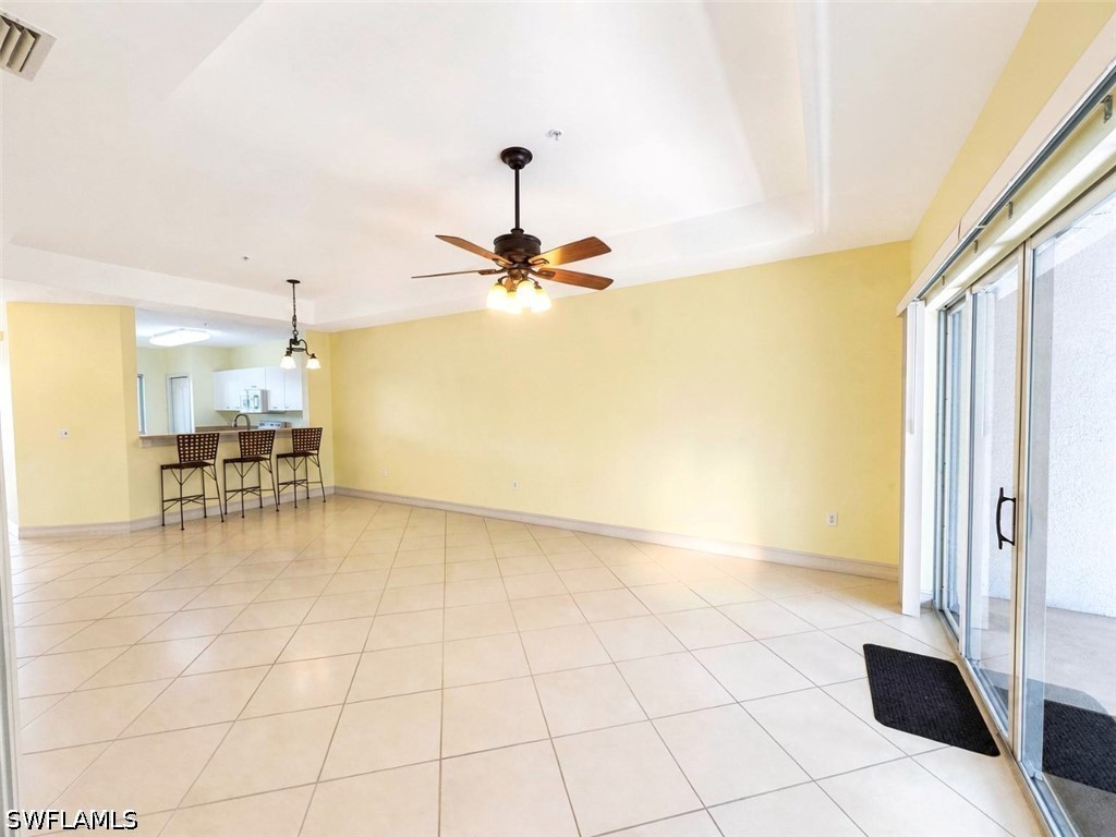 7811 Regal Heron Unit 302, Naples, FL 34104