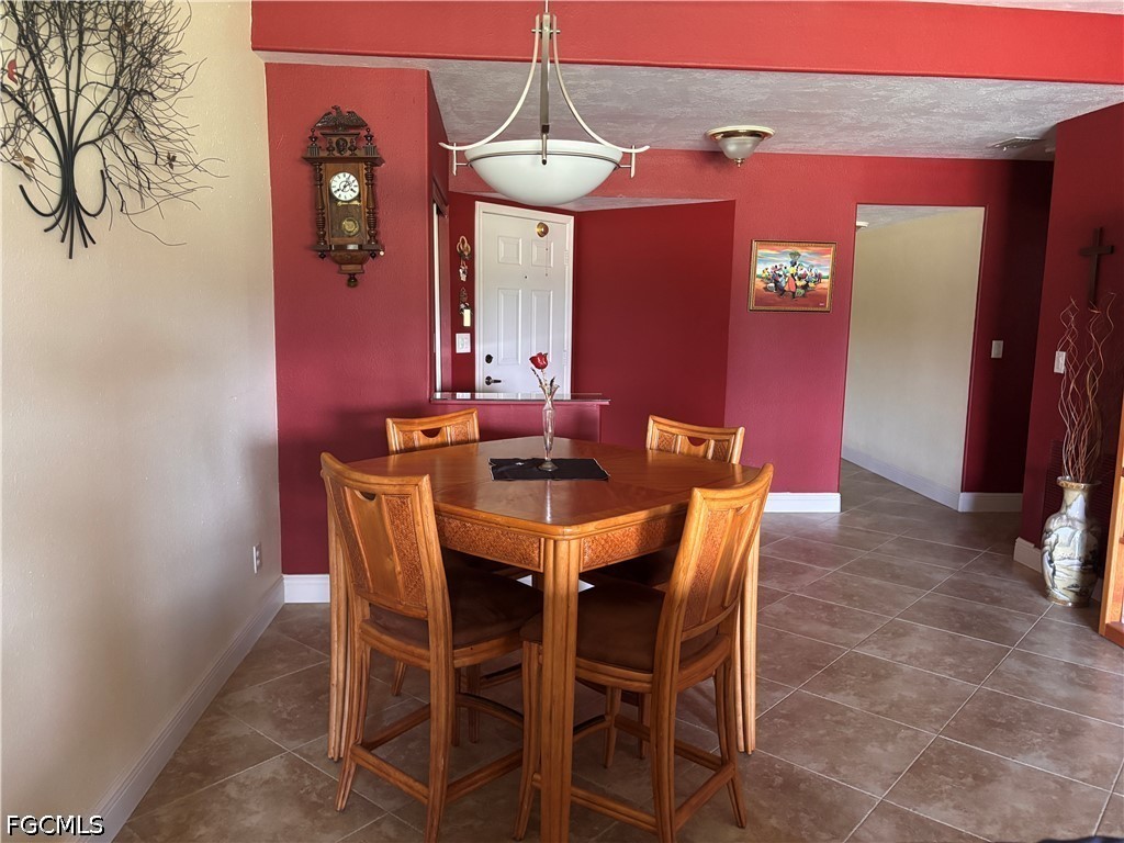 DiningArea